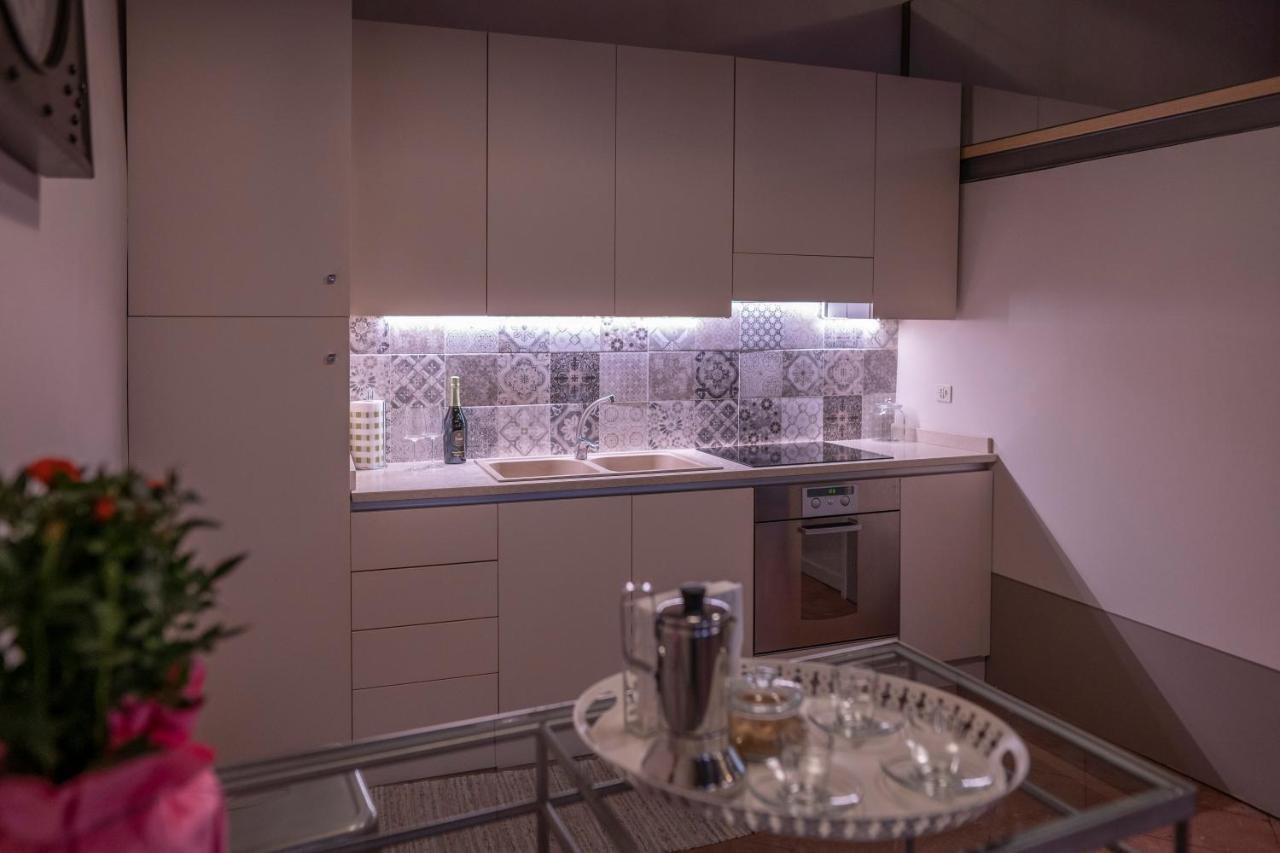 Brixia Luxory & Loft Apartment Brescia Luaran gambar