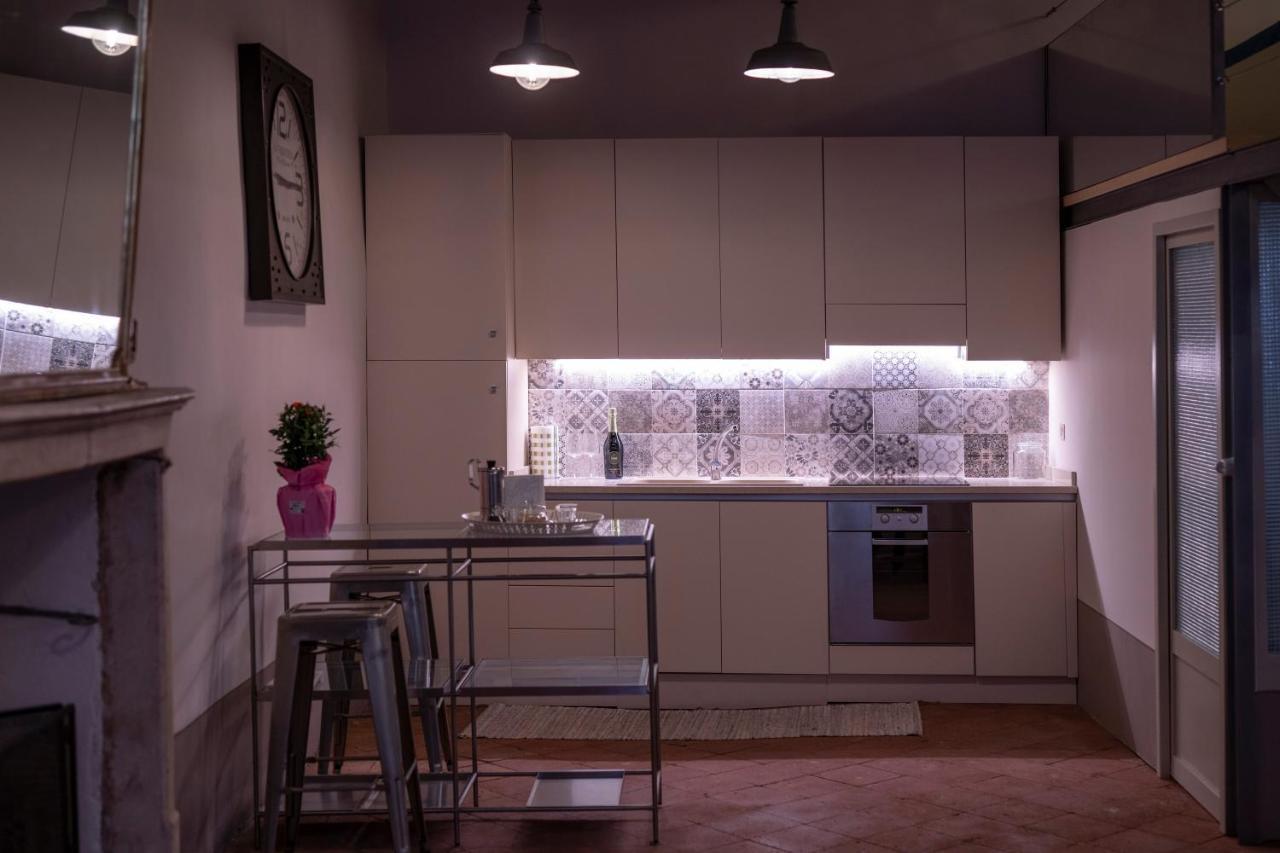 Brixia Luxory & Loft Apartment Brescia Luaran gambar